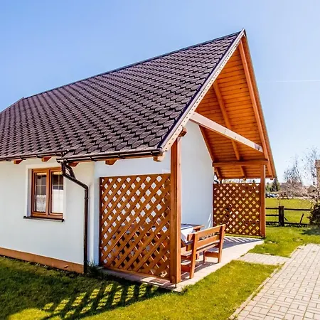 Bursztynowy Zakatek Holiday home Grzybowo (West Pomeranian)