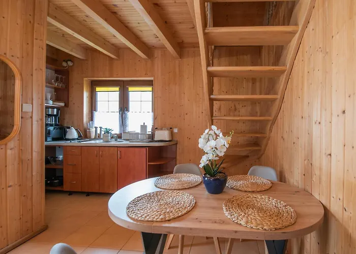 Bursztynowy Zakatek Grzybowo (West Pomeranian)